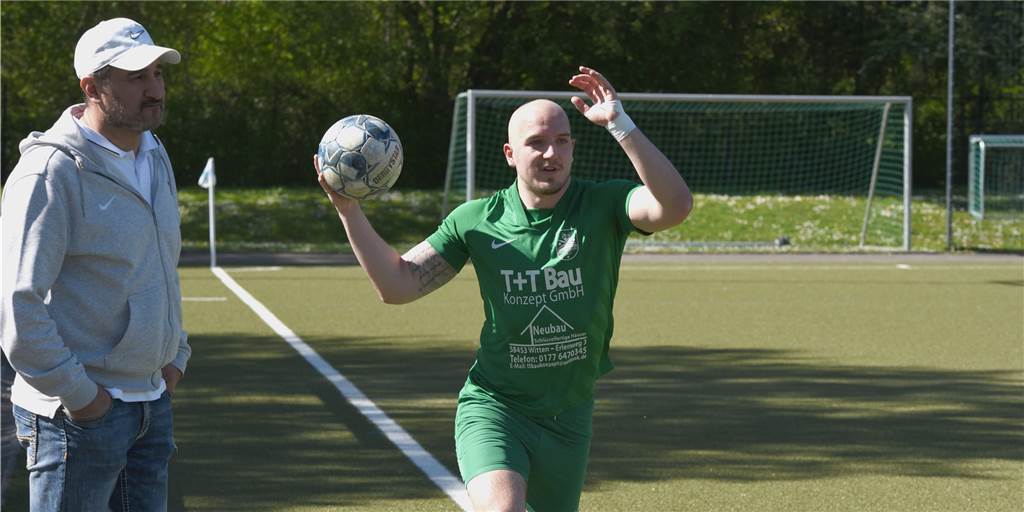 SuS Oberaden schlägt VfL Kamen trotz 0:1-Rückstand deutlich SuS Oberaden schlägt VfL Kamen trotz 0:1-Rückstand deutlich
