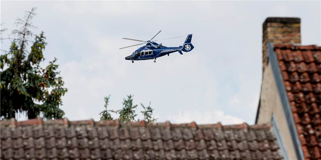 Helikopter der Bundespolizei dreht Runden über der Dortmunder City (Symbolbild) Am Mittwoch wurde über der Dortmunder City mehrfach ein blauer Hubschrauber gesichtet.