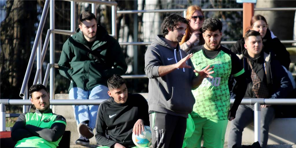 VfL Kemminghausen präsentiert zwei Neuzugänge - beide kommen von einem direkten Konkurrenten VfL Kemminghausen präsentiert zwei Neuzugänge - beide kommen von einem direkten Konkurrenten