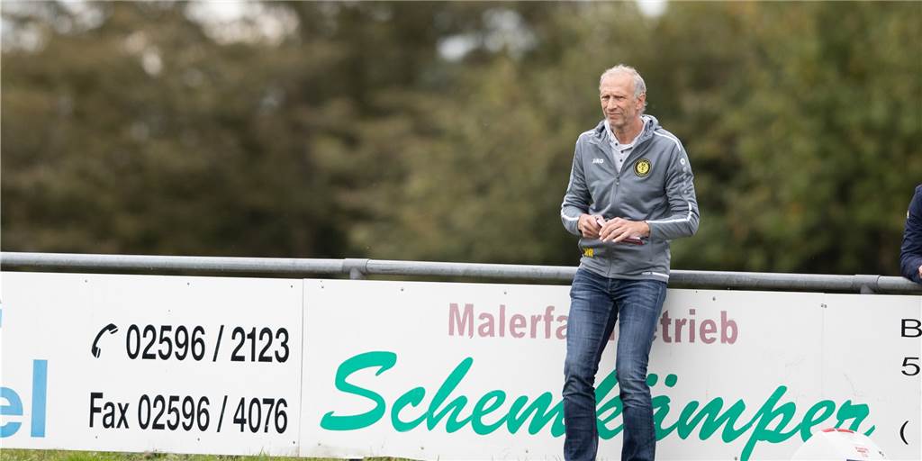 Vorbereitung beim SC Capelle beginnt schon jetzt: „Maßstab setzen, den es zu knacken gilt“ Trainer Reinhard Behlert und der SC Capelle gehen favorisiert ins Spiel.