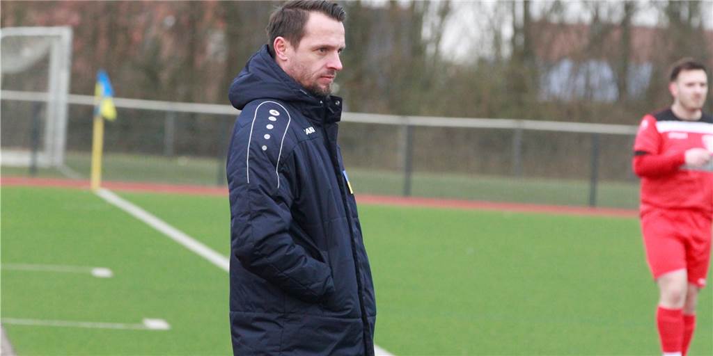 Corona-Sorgen beim SV Herbern: Zweite soll helfen - es gibt aber ein Problem Benjamin Siegert und der SV Herbern haben aktuell akute Corona-Probleme.
