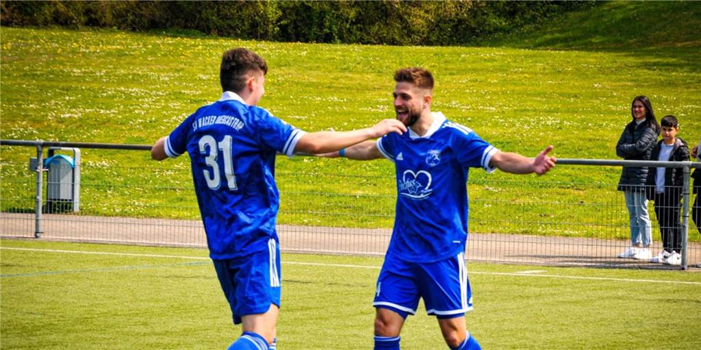 Zwischen SV Hohenlimburg und Wacker Obercastrop: Alle Tore fallen vor der Pause Zwischen SV Hohenlimburg und Wacker Obercastrop: Alle Tore fallen vor der Pause