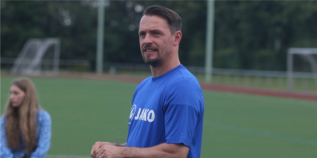 Komplizierte Personallage beim SV Herbern: „Da kann man natürlich keine Ausnahme machen“ Benjamin Siegert, Coach des SV Herbern, hatte es vor dem Landesligaspiel am vergangenen Woche mit einer personellen Besonderheit zu tun.