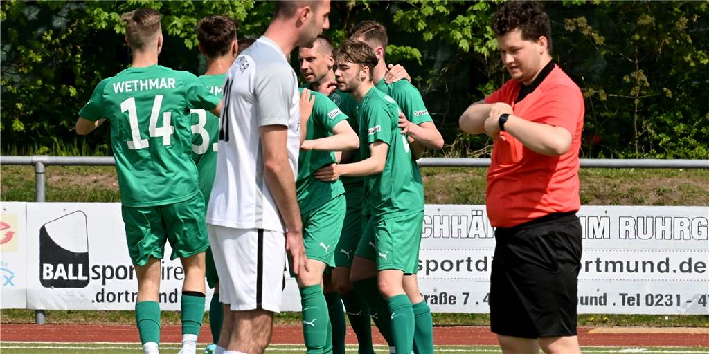 BV Brambauer nach Derbypleite am Bezirksliga-Abgrund – Restprogramm hat es in sich Während Westfalia Wethmar am Sonntag jubeln konnte, gab es für Joel Razanica und den BV Brambauer eine bittere Pleite im Derby.