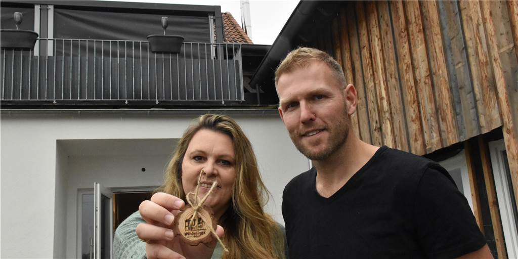 Burger und Büffel-Mozzarella zwischen Rapsfeldern: So schmeckt’s am Wibbelings-Hof Burger und Büffel-Mozzarella zwischen Rapsfeldern: So schmeckt’s am Wibbelings-Hof