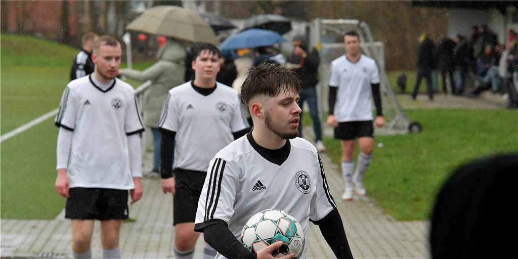 SV Preußen Lünen unterliegt in Eving: „Das Spiel hat richtig gebockt“ Der SV Preußen Lünen ging gegen Eving als Verlierer vom Platz.