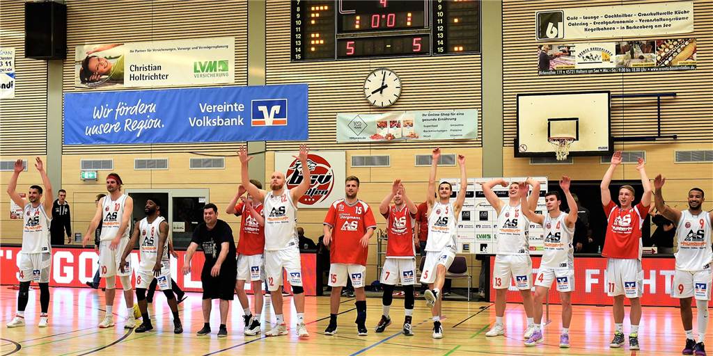 Pünktlich zum Halbfinale - der BSV Wulfen stellt wichtige Weichen BSV Wulfen feiert den Einzug ins Play-off-Halbfinale