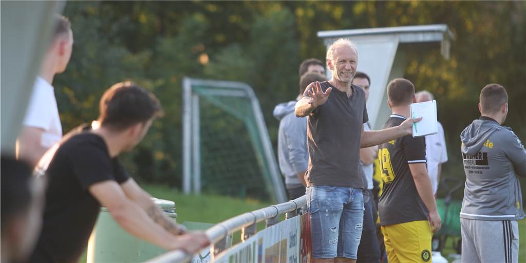 Zwei Tore und Trainer-Lob: Capelle-Spieler ist eigentlich „nicht so oft vorne“ Reinhard Behlert lobte einen seiner Spieler beim SC Capelle, der doppelt traf.