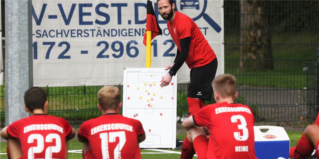 David Sawatzki soll den BV Brambauer vor dem Absturz retten: „Eine sehr spontane Entscheidung“ Bis Anfang des Jahres war David Sawatzki noch Trainer bei der Spvgg. Erkenschwick in der Westfalenliga.