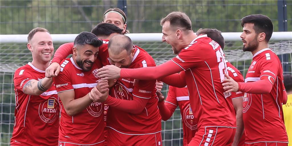 Türkspor Dortmund zeigt eine Show – der Trainer spricht von perfektem Fußball Türkspor Dortmund zeigt eine Show – der Trainer spricht von perfektem Fußball
