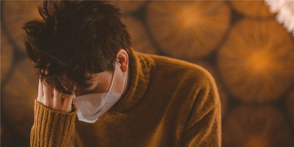So unterschiedlich tödlich wütet das Coronavirus in den Ländern Europas Die Corona-Zahlen sinken zwar, allerdings sterben noch immer Menschen an diesem Virus. Die bisherige Bilanz ist fürchterlich. Dabei ist die Gefahr, den Corona-Tod zu sterben, in manchen Ländern Europas ganz besonders groß.