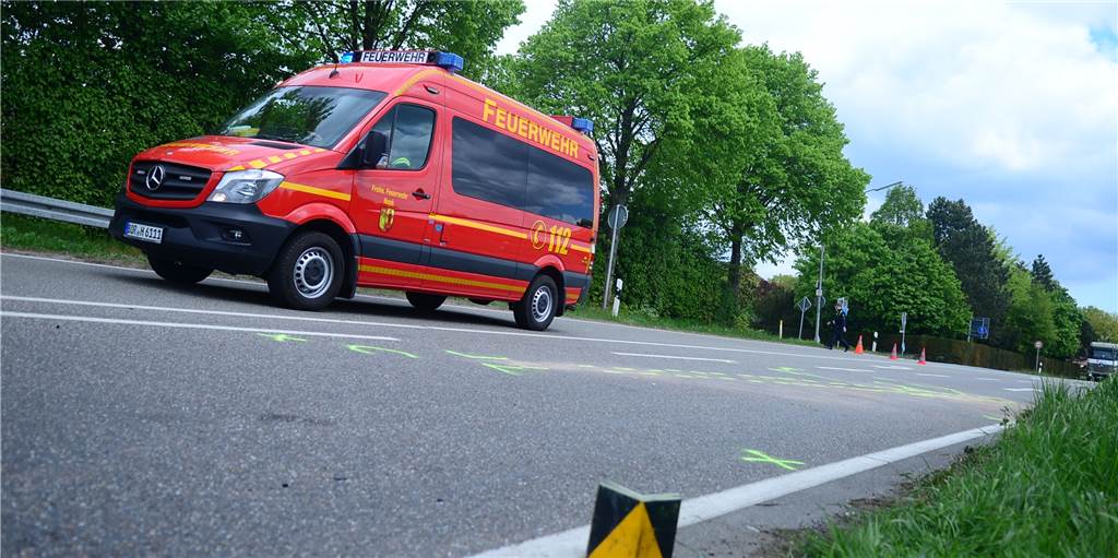 Vier verletzte Personen bei Verkehrsunfall auf der B70 in Heek Auf der B70 in Heek im Bereich Bült hat sich am Dienstagmittag ein schwerer Verkehrsunfall ereignet.