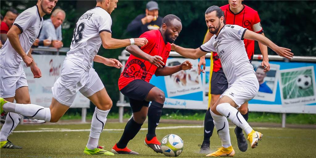 SC Husen Kurl schnappt dem SV Berghofen ein Talent weg und bedient sich beim TuS Neuasseln SC Husen Kurl schnappt dem SV Berghofen ein Talent weg und bedient sich beim TuS Neuasseln