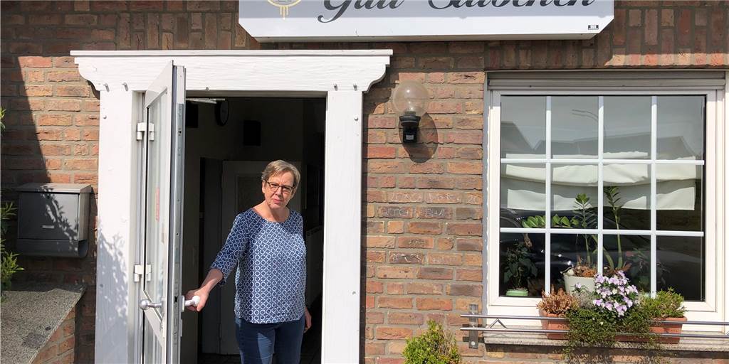 Christa Basler nimmt schweren Herzens Abschied vom „Lindenstübchen“ Seit 20 Jahren ist es Christas "Grill-Stübchen" im "Lindenstübchen". Ende Juni wird sie die Tür hinter sich abschließen.