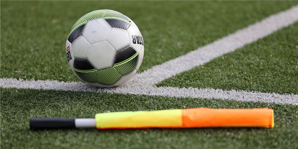 Verrückte Regel: Spieler dürfen nach dem 1. Mai noch zwischen Erster und Zweiten pendeln Verrückte Regel: Spieler dürfen nach dem 1. Mai noch zwischen Erster und Zweiten pendeln