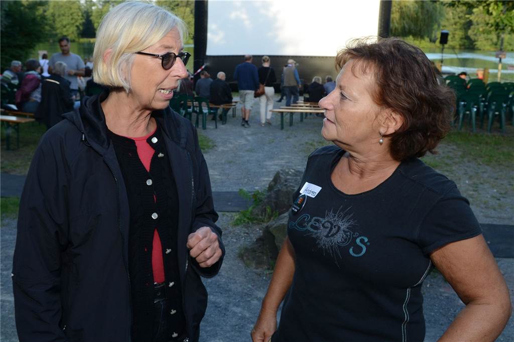 Sommerabend am See: Musik, Kino und Spiele beim Kultursommer Dorsten Schon vor der Open-Air-Kino-Aufführung gab es vor sechs Jahren am Barkenberger See ein volles Programm - das soll in diesem Jahr bei der "Sommernacht am See" nicht anders sein.