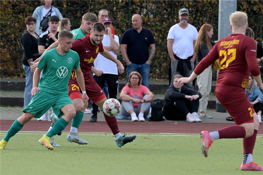 Fußball, Handball, Ringen und Cyclocross: Mehr als 90 Bilder vom Lüner Sportwochenende