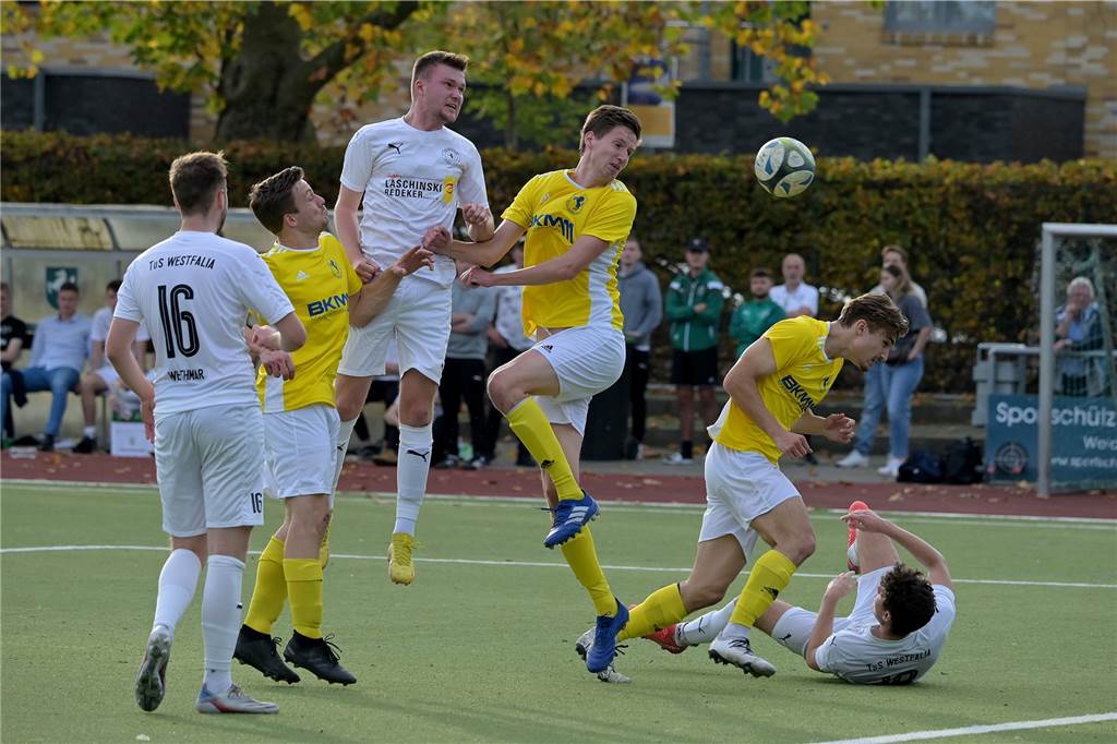 Fußball, Handball, Ringen und Cyclocross: Mehr als 90 Bilder vom Lüner Sportwochenende