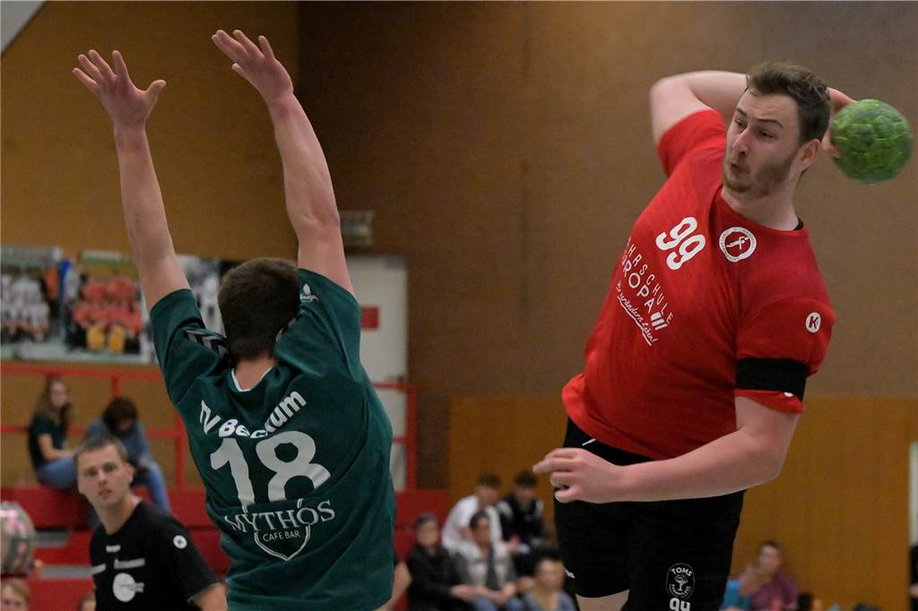 Fußball, Handball, Ringen und Cyclocross: Mehr als 90 Bilder vom Lüner Sportwochenende