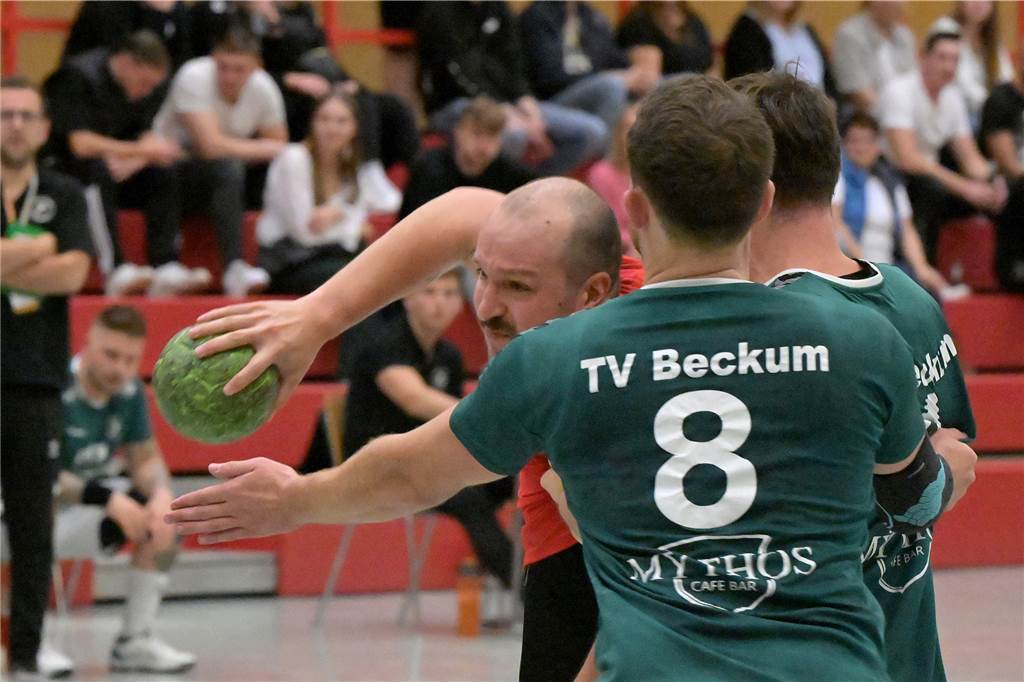 Fußball, Handball, Ringen und Cyclocross: Mehr als 90 Bilder vom Lüner Sportwochenende