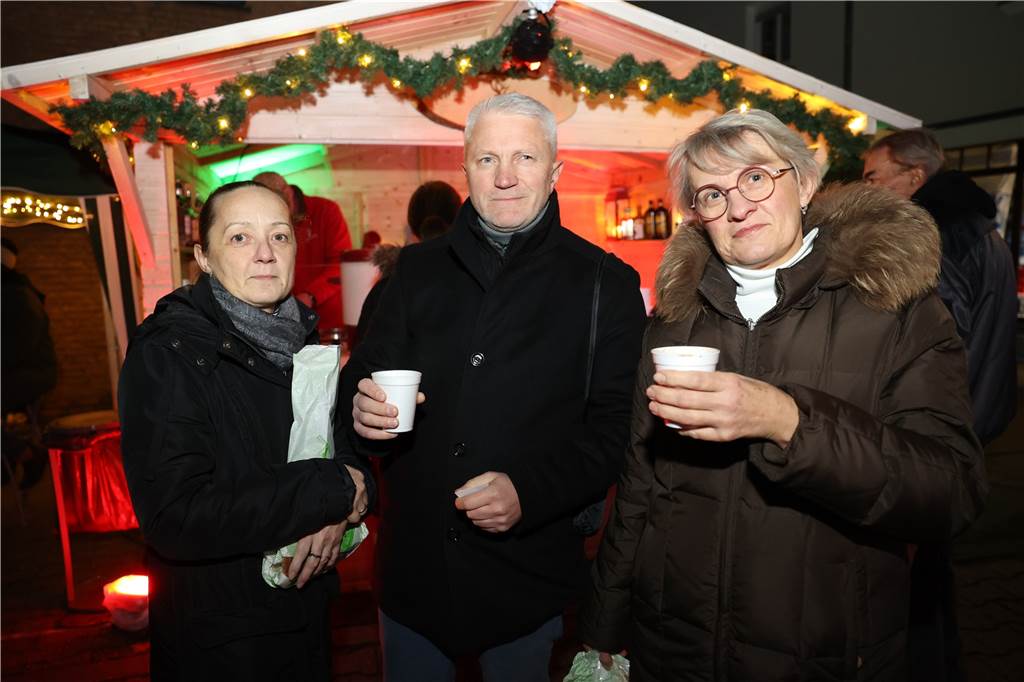 Adventsmarkt 2022 in Selm : Preistipp: Glühwein in Selm ist besonders günstig