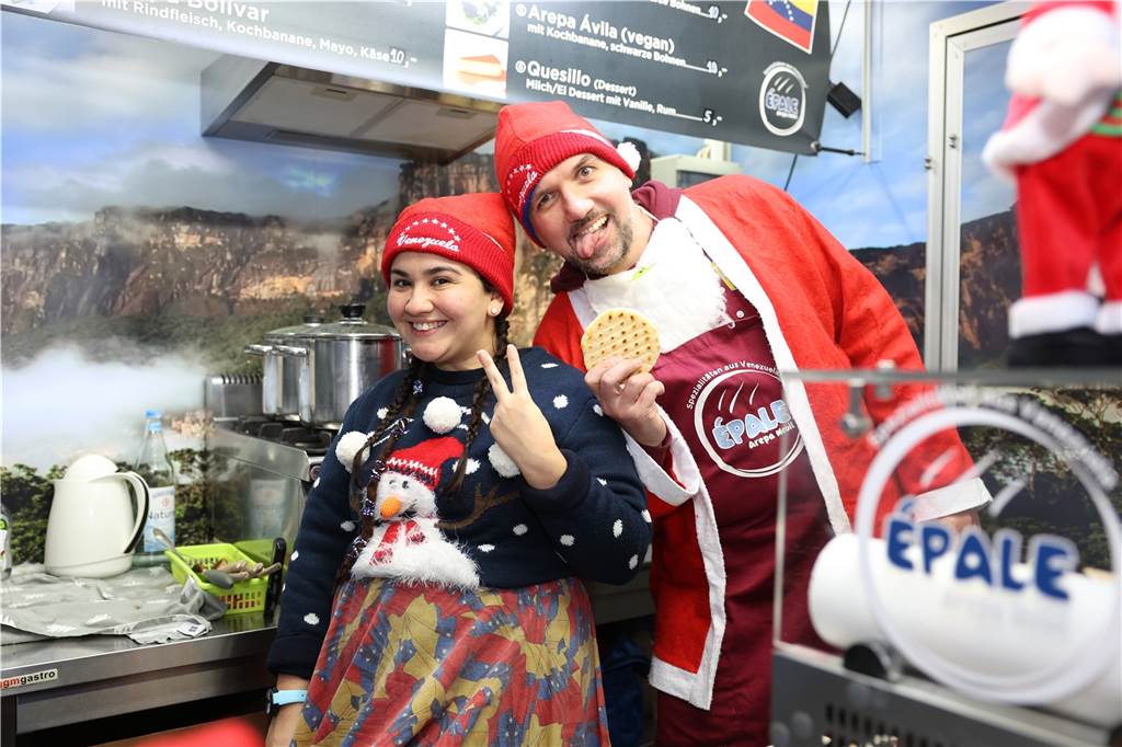 Adventsmarkt 2022 in Selm : Preistipp: Glühwein in Selm ist besonders günstig