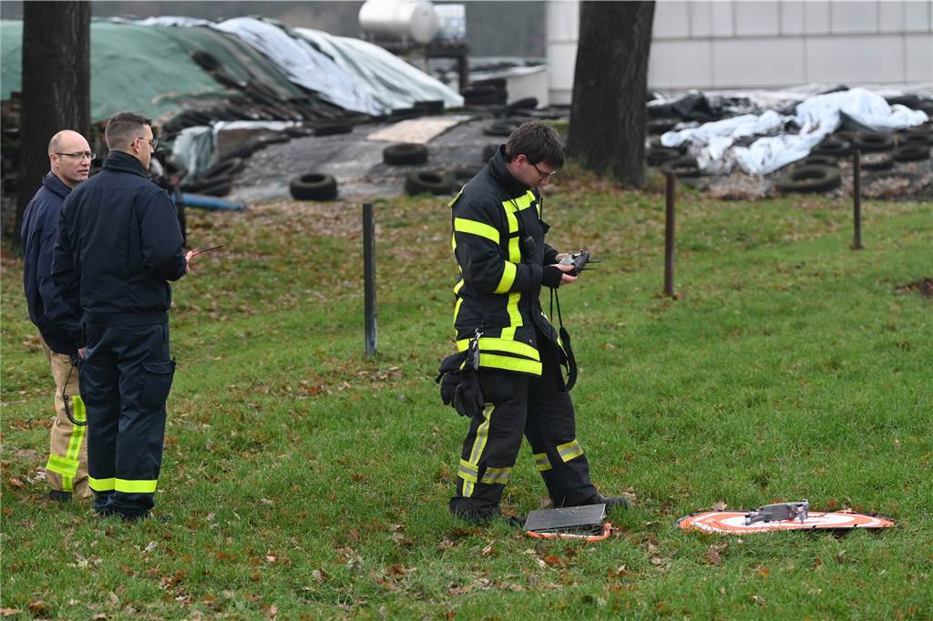 Unglück auf Bauernhof: Güllesilo geplatzt, Landwirt schwer verletzt
