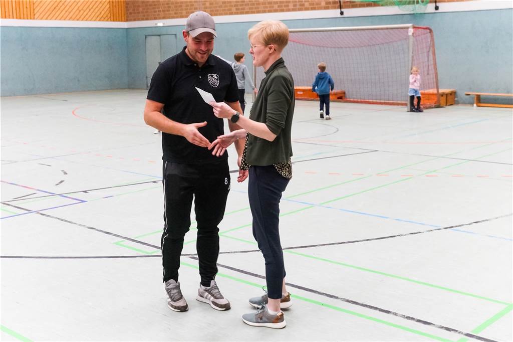SV Schermbeck gewinnt Sparkassen-Cup: Sympathiepunkte sammelten sie dabei nicht