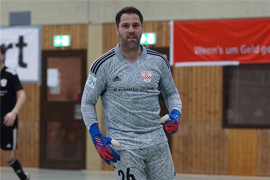 Viele Fotos: Derbys, Überraschung und Wiedersehen mit Ex-Klubs bei den Warsteiner Masters