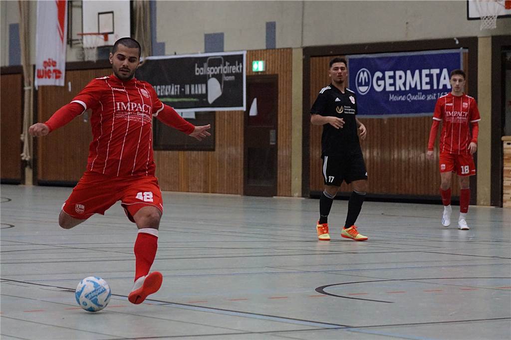 Viele Fotos: Derbys, Überraschung und Wiedersehen mit Ex-Klubs bei den Warsteiner Masters
