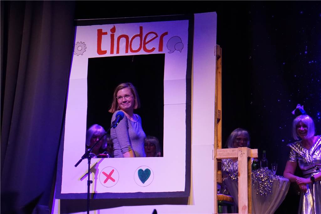 Viele Fotos von der kfd-Karnevalsfeier in Herbern: Jecke Frauen feiern „völlig losgelöst“
