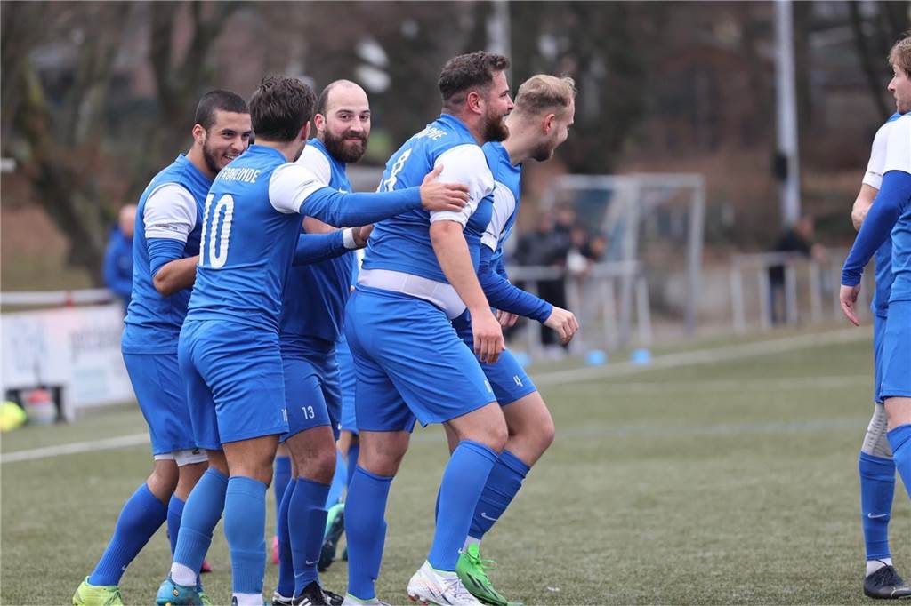 Über 30 Fotos : Impressionen vom Bezirksliga-Match des FC Frohlinde bei BW Huckarde