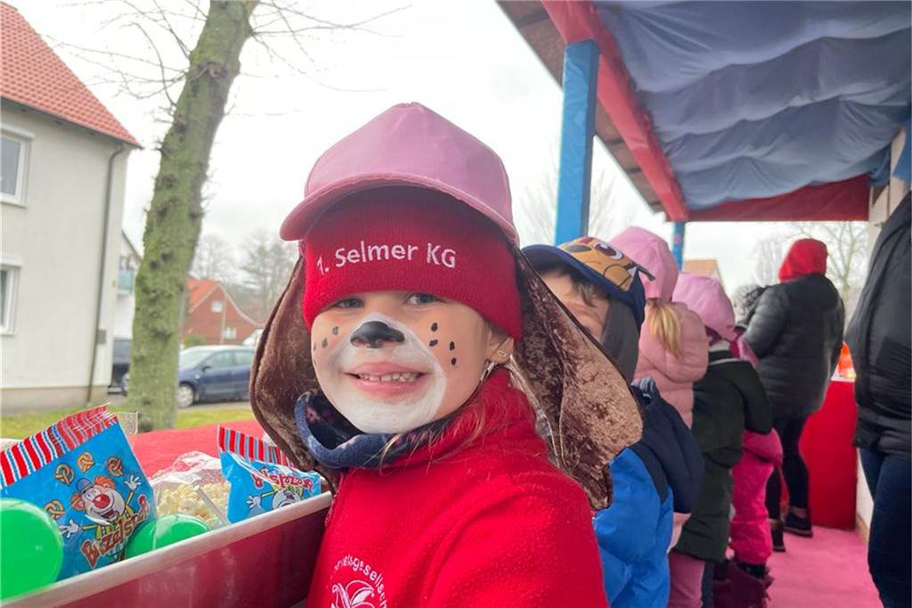 Karnevalsumzug 2023 in Selm: Viele Fotos von den Wagen und Fußgruppen Karnevalsumzug 2023 in Selm: Viele Fotos von den Wagen und Fußgruppen