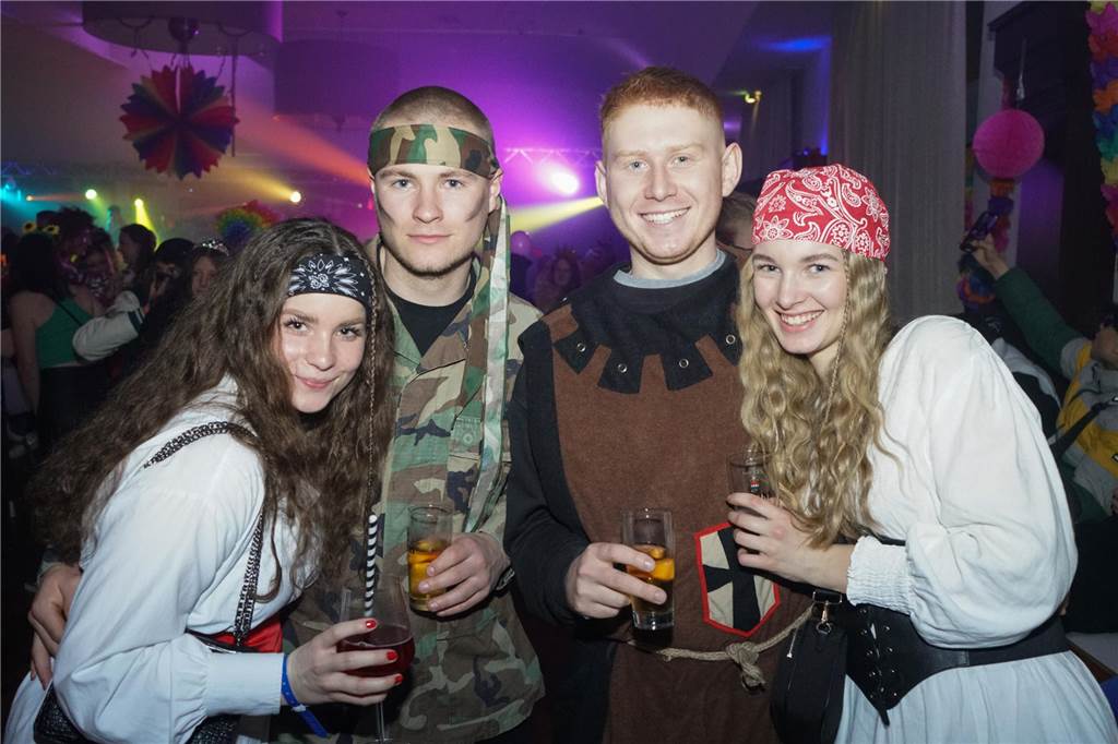 Jecke Zeiten im Brauhaus: So feierte Kirchhellen den KarneBall