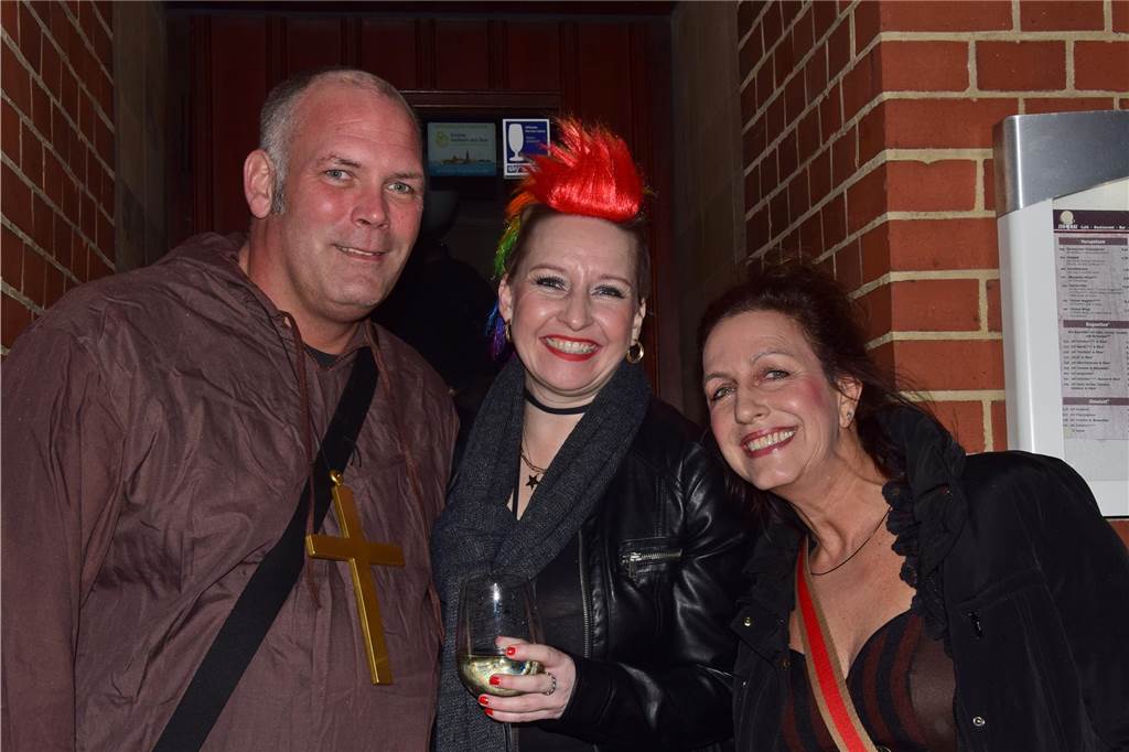 Auch Haltern kann Rosenmontag: Die besten Partybilder aus dem Café Zentral