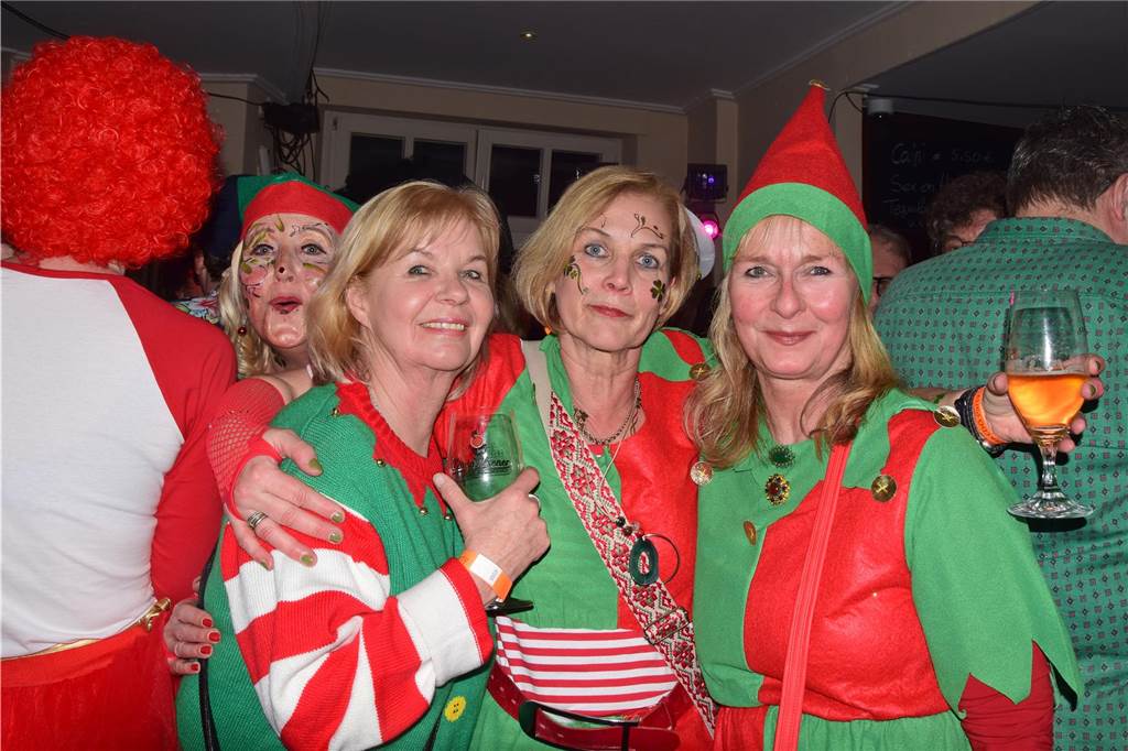 Auch Haltern kann Rosenmontag: Die besten Partybilder aus dem Café Zentral