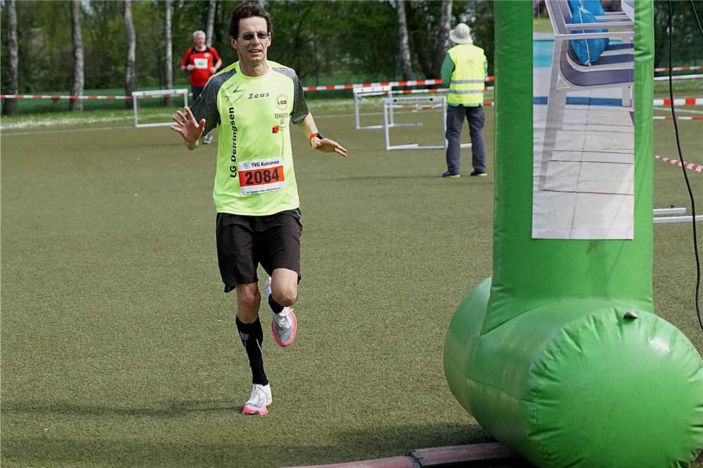 80 Fotos vom Volkslauf des TVG Kaiserau