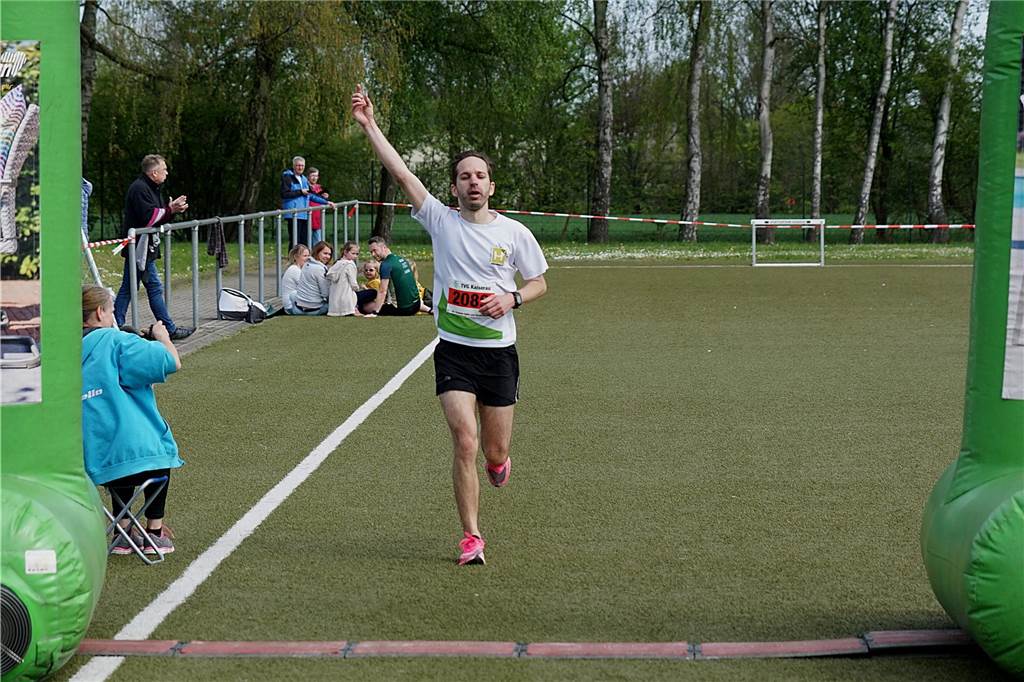 80 Fotos vom Volkslauf des TVG Kaiserau