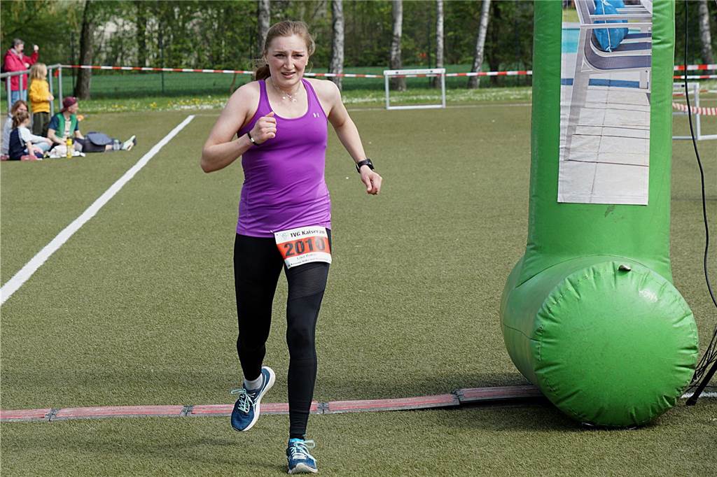 80 Fotos vom Volkslauf des TVG Kaiserau