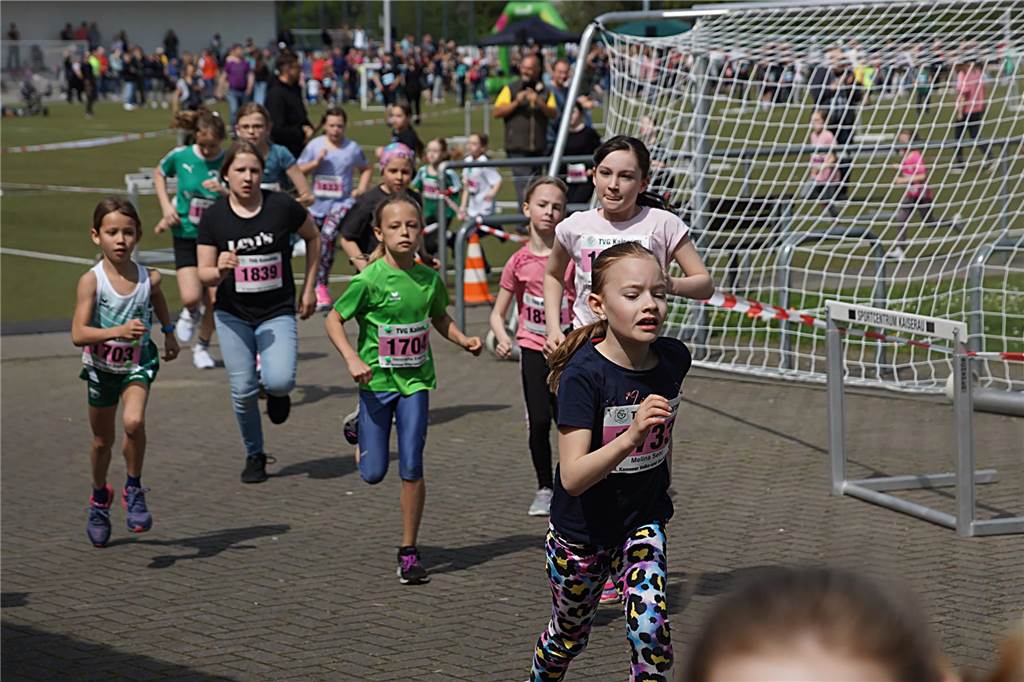 80 Fotos vom Volkslauf des TVG Kaiserau