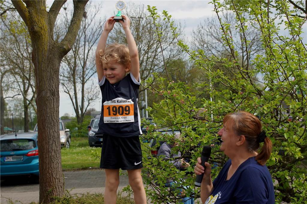 80 Fotos vom Volkslauf des TVG Kaiserau