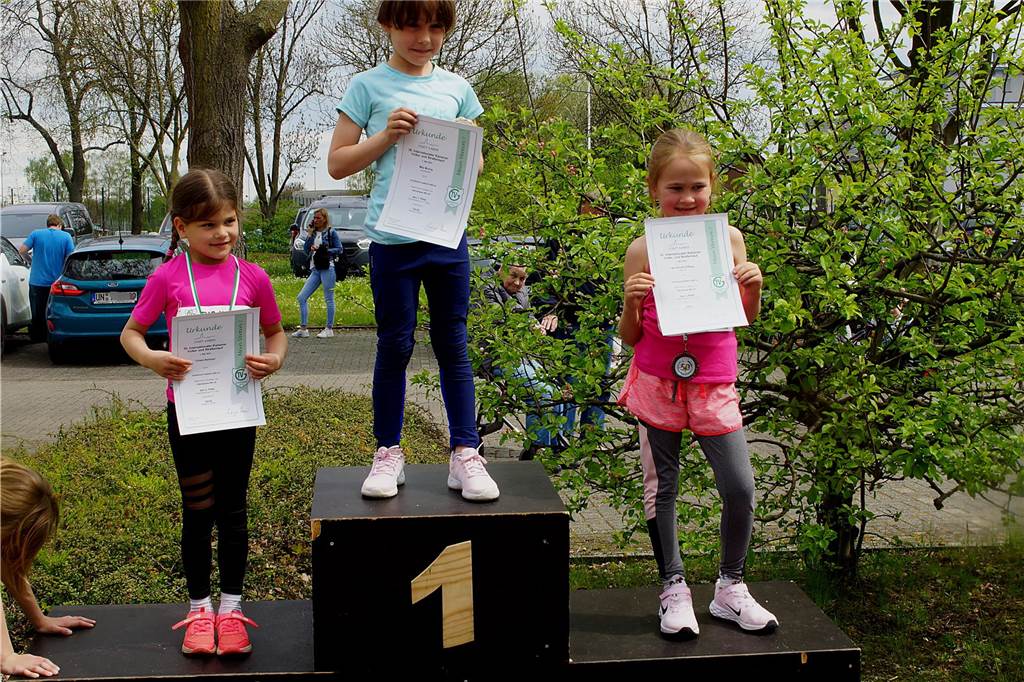 80 Fotos vom Volkslauf des TVG Kaiserau