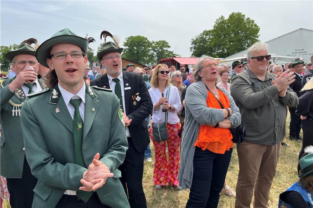 Schützenfest Holsterhausen 53: Die besten Bilder vom Vogelschießen