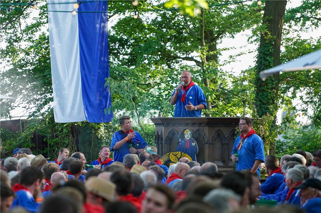 Große Vorfreude bei den Blaukitteln: Das war die 2. Brezelversammlung