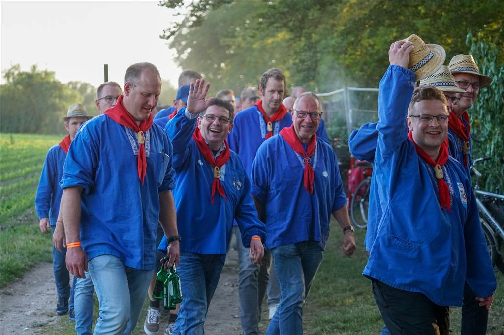 Große Vorfreude bei den Blaukitteln: Das war die 2. Brezelversammlung