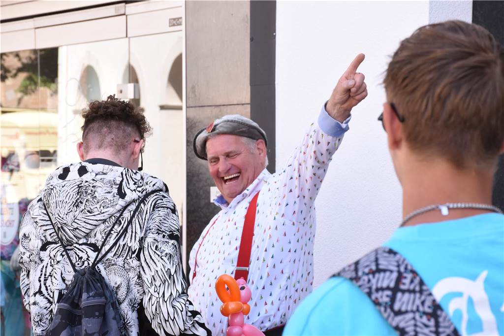 Altstadtfest Dorsten 2023: Fotos von Samstagnachmittag - Versteigerung, Tanz und Kinderspaß