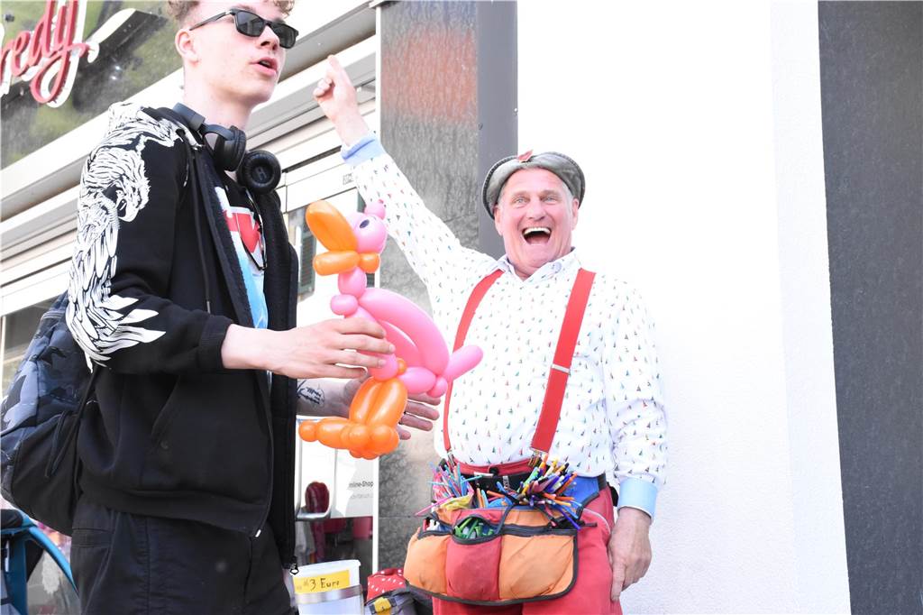 Altstadtfest Dorsten 2023: Fotos von Samstagnachmittag - Versteigerung, Tanz und Kinderspaß