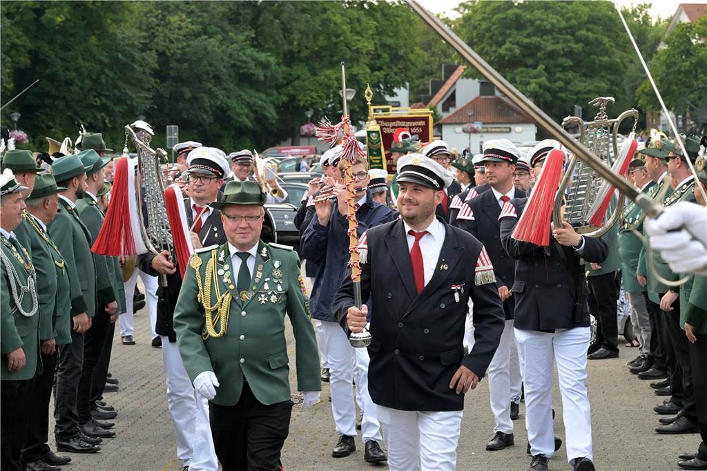 Viele Fotos vom Königsball
