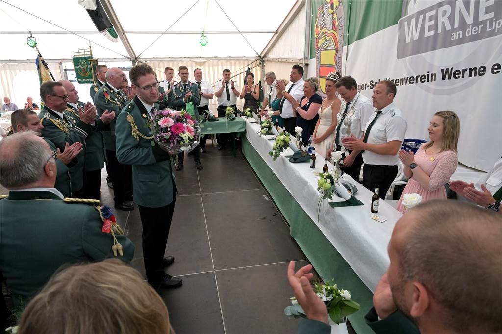 Viele Fotos vom Königsball