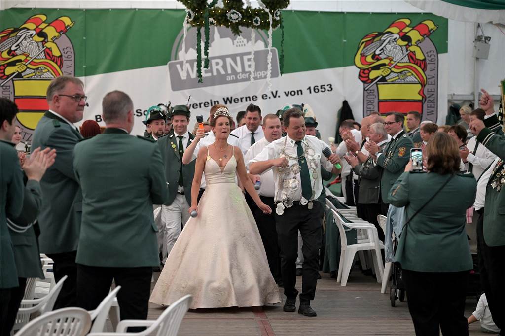 Viele Fotos vom Königsball